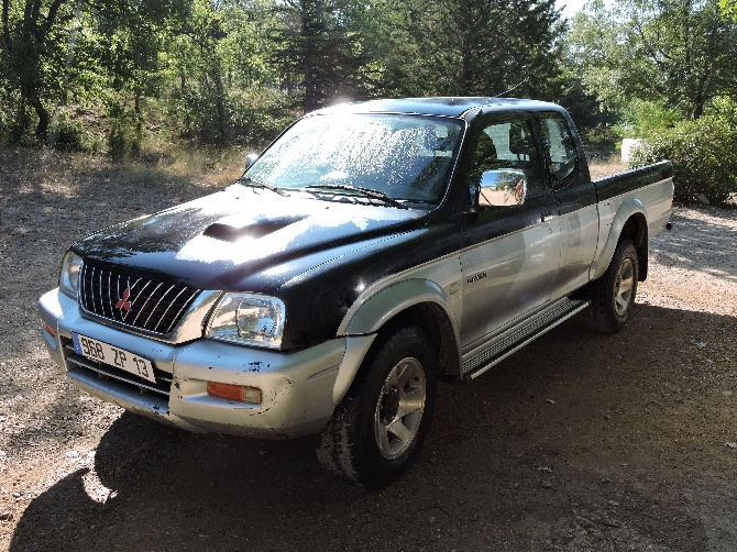 du chant des campanes dorées - Mitsubishi L200